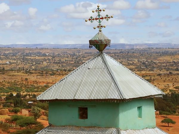 No Luggage - The Most Dangerous Rock Monasteries