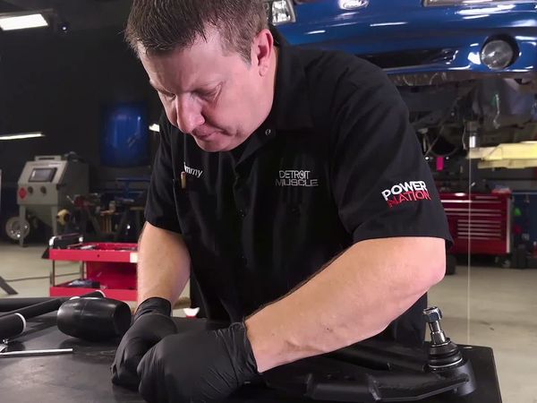PowerNation: Detroit Muscle - A Pair of New Horseshoes