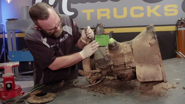 PowerNation: Music City Trucks - Reinventing a 1964 Ford Flatbed Shop Truck