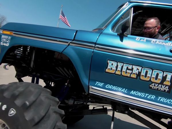 PowerNation: Music City Trucks - A Real Bigfoot Sighting
