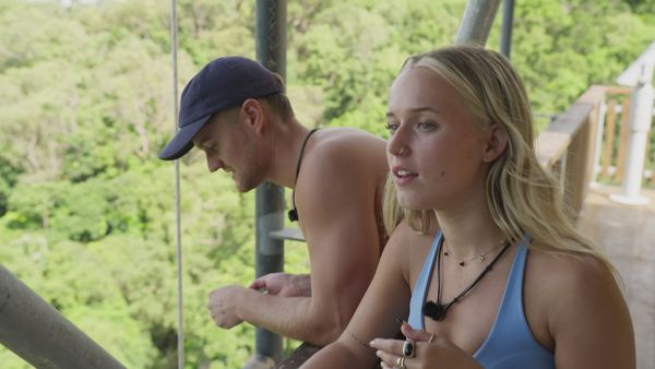 Aussie Shore - Der er noget i luften
