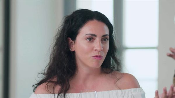 Maestri di cantina - Ragazze sul trattore