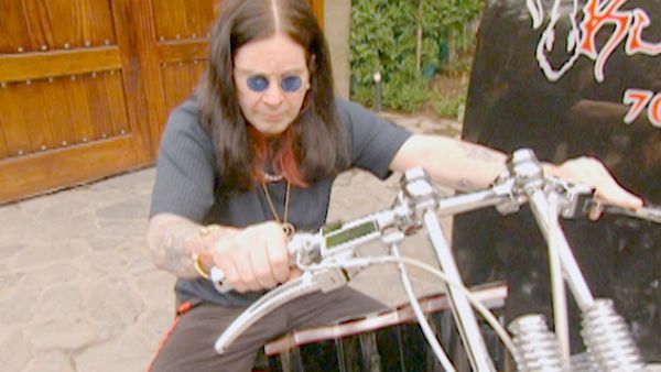 The Osbournes - Rebel Without An Ozz