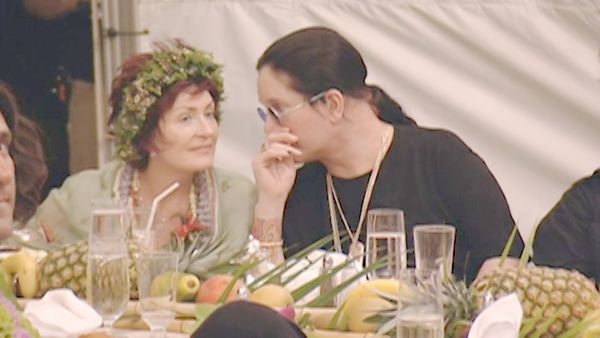 The Osbournes - Hawaii Five Ozz