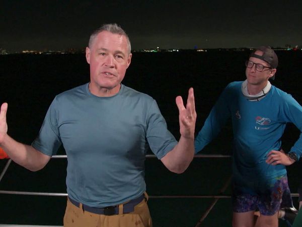 Extraordinary World with Jeff Corwin - Nocturnal Critters