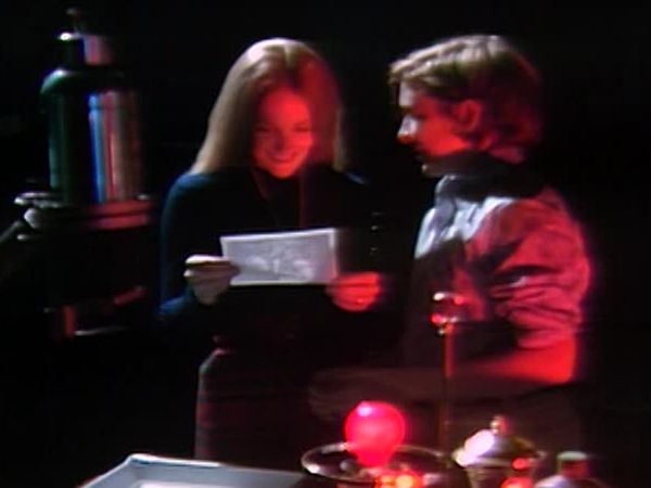 Dark Shadows - 1077