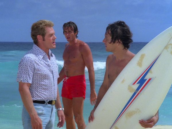 Hawaii Five-O (Original) - Tall on the Wave