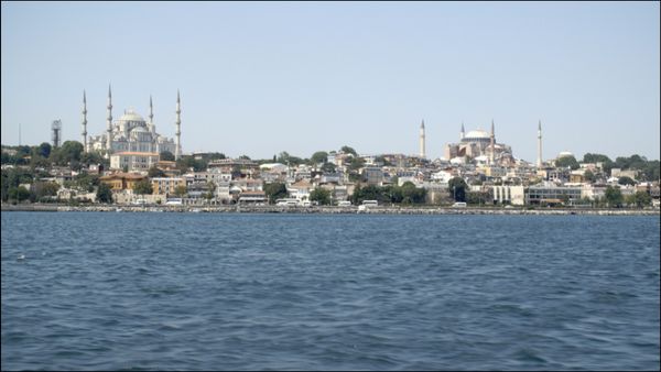 Travel in Style - Estambul y Loira