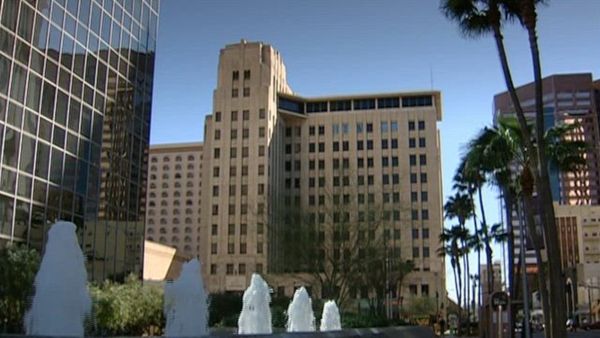 City Confidential - Phoenix: Shady Deals in Sun City