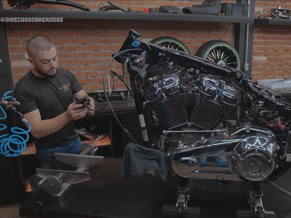 Direção sobre Rodas - Temporada 2 - Qual é hora certa de trocar a embreagem do carro?