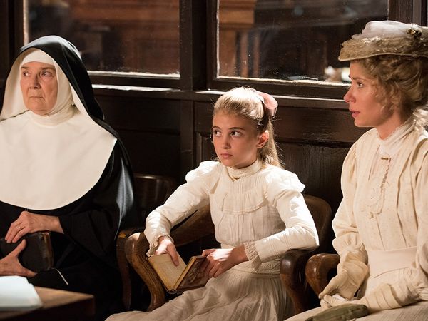 Murdoch Mysteries - The Talking Dead