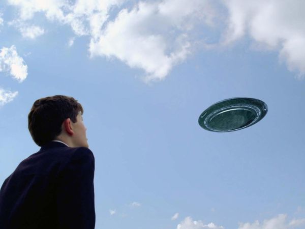 Close Encounters Down Under - Nsw & Wa