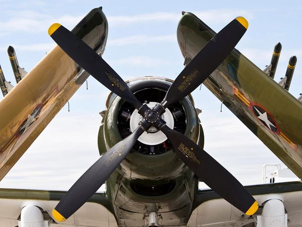 History's Greatest Aircraft - Skyraider