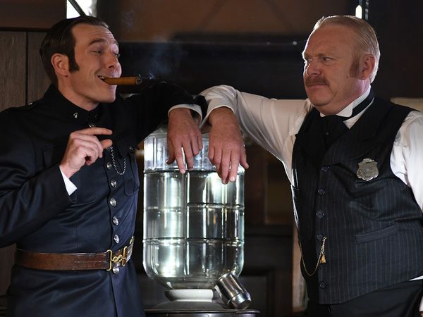 Murdoch Mysteries - Great Balls of Fire (Part 1)