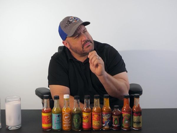 Hot Ones - Kevin James Forgets Who He Is While Eating Spicy Wings