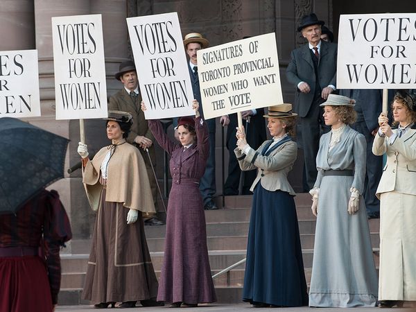 Murdoch Mysteries - On the Waterfront (Part 1)
