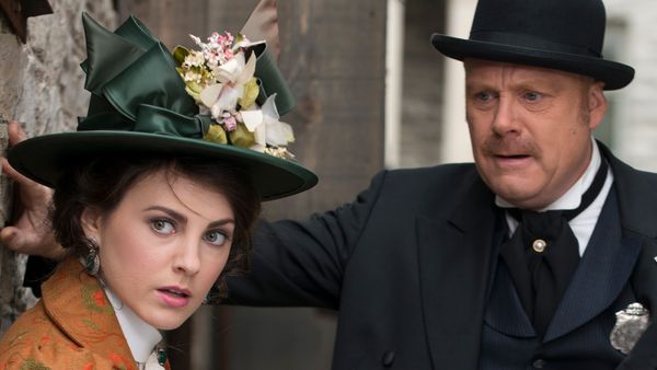 Murdoch Mysteries - Toronto's Girl Problem