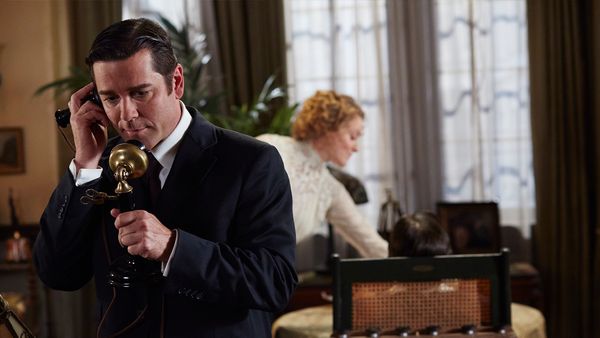 Murdoch Mysteries - Weekend at Murdochs