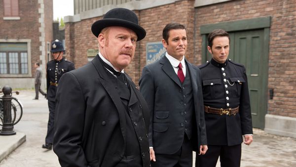 Murdoch Mysteries - From Murdoch to Eternity