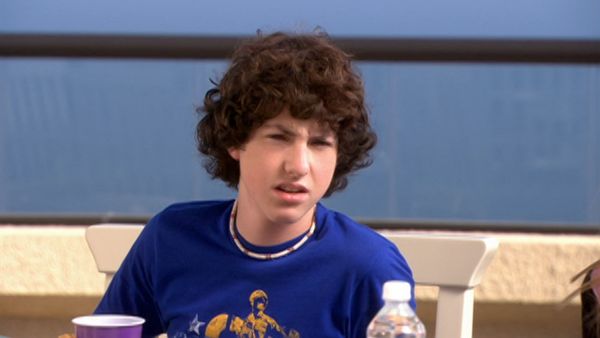 Zoey 101 - New Roomies