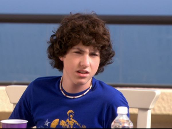 Zoey 101 - New Roomies