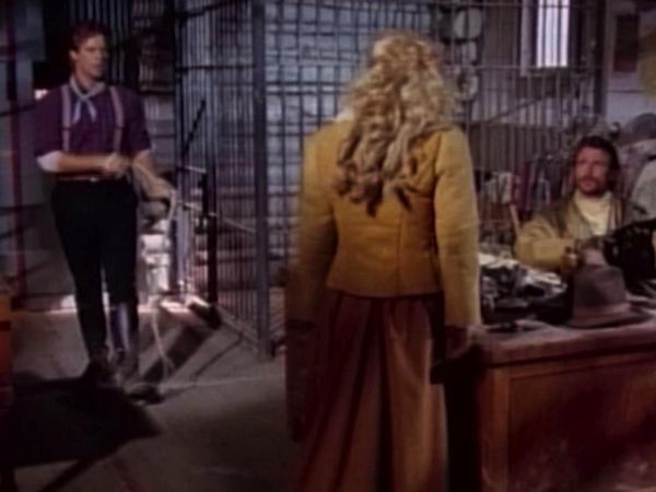 Bordertown - Craddock vs. Bennett