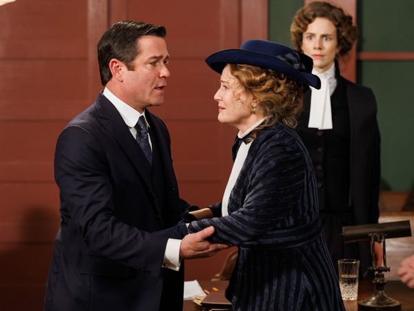 Murdoch Mysteries - Virtue And Vice