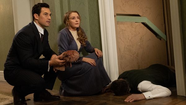 Murdoch Mysteries - Just Desserts