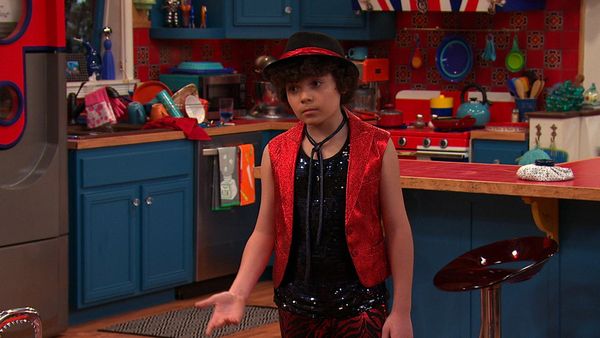 Sam & Cat - #SecretSafe