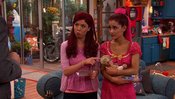 Sam & Cat - #DollSitting