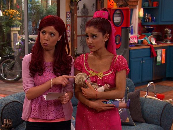 Sam & Cat - #DollSitting