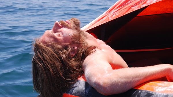 I Shouldn't Be Alive - 76 Days Adrift
