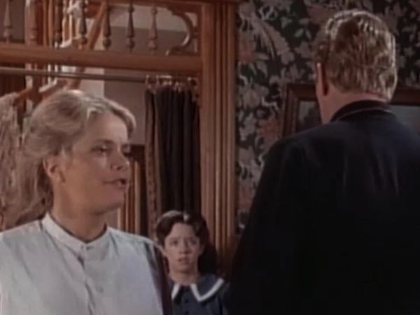 Bordertown - The Preacher