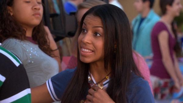 Zoey 101 - Hands on a Blix Van