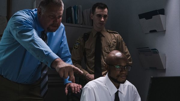 Crimes sur le vif - Meurtres au Hustle Mart