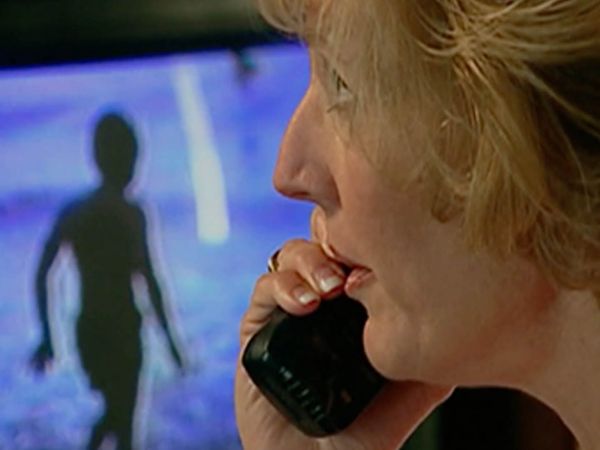 Investigadores Psíquicos - Um estranho que ela conhece