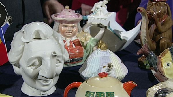 Antiques Roadshow - Reading