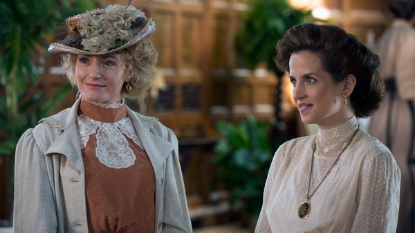Murdoch Mysteries - Twisted Sisters