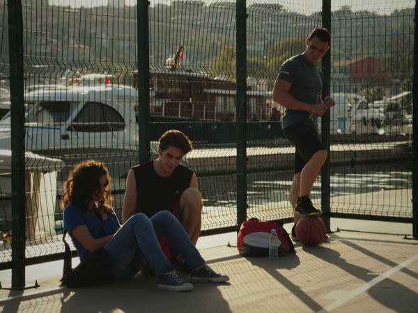 Amanecer - Episodio 33