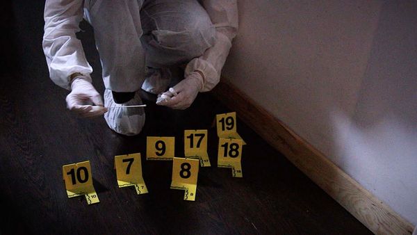 Unsolved Murders - Crime in the Family