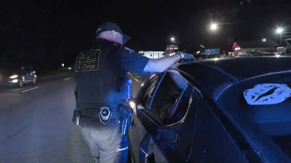 On Patrol: Live - Desert Pursuit