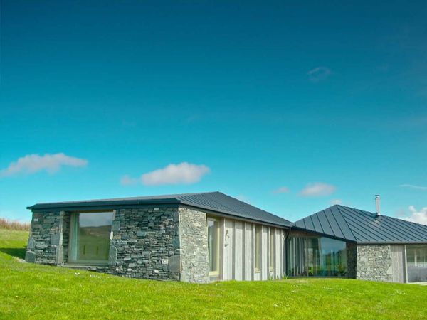 Espacio Para Mejorar - Blessington Overview