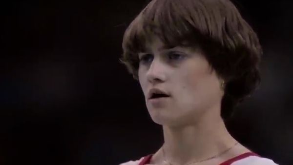Nadia Comaneci 
Sport e potere - Nadia Comaneci 
Sport e potere
