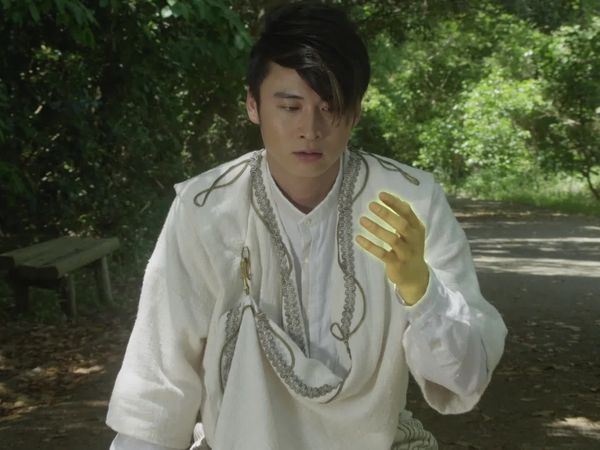 Ultraman X - Series - The Man With the Memories of a Planet