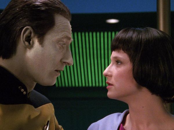 Star Trek: The Next Generation - Descendência
