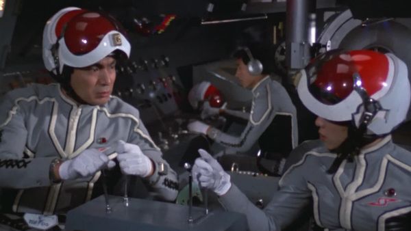 UltraSeven: The Complete Series - The Ultra Guard Goes West: Part 1