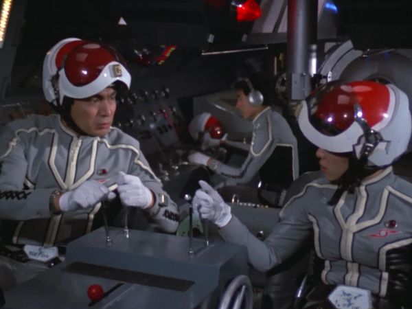 UltraSeven: The Complete Series - The Ultra Guard Goes West: Part 1