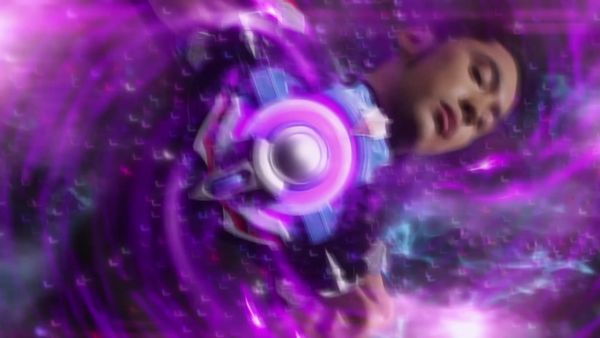 Ultraman R/B Series - The Whole World is Waiting for Me