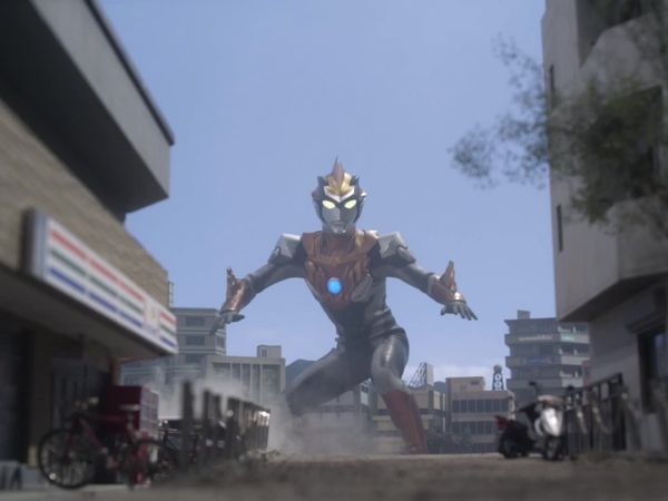 Ultraman R/B Series - A Weekend of Minato Family