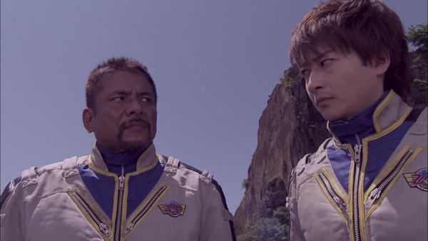 Ultraman Zero The Chronicle Complete Series - ULTRAMAN ZERO VS DARKLOPS ZERO Part 1: The Multidimensional Threat